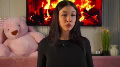 Eva  online show from 04.05.26