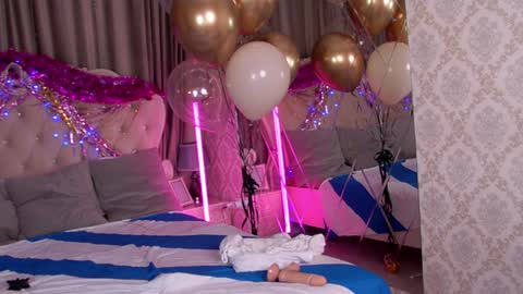 SilasCollins online show from 12.20.24