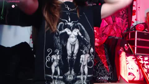 Allmylinkssilentmary666 online show from 02.18.26