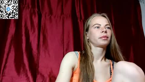 JULIANA online show from 04.14.26