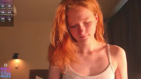 Snapshot of silkencrave chatting on 09.24.25 Call me Mia online show from 09.24.25