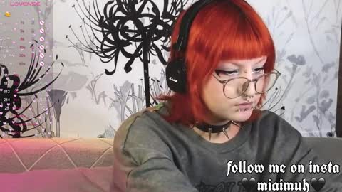 Mia online show from 09.25.25