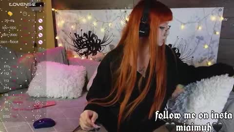 Mia online show from 11.16.25