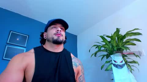 Snapshot of silvabranko chatting on 10.19.25 silvabranko online show from 10.19.25