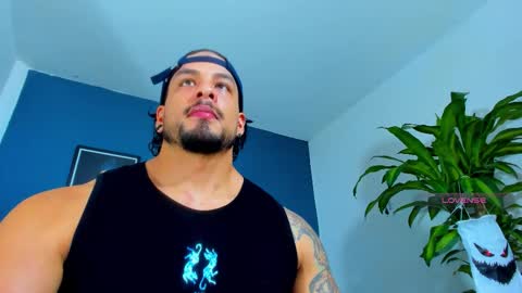 Snapshot of silvabranko chatting on 10.21.25 silvabranko online show from 10.21.25