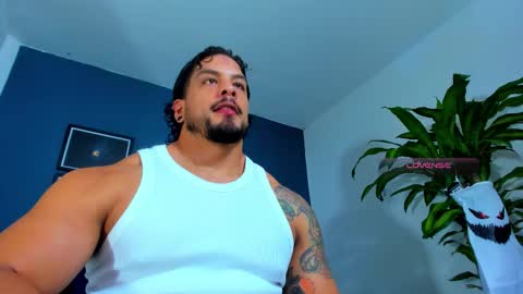 Snapshot of silvabranko chatting on 10.22.25 silvabranko online show from 10.22.25