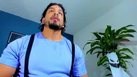 Snapshot of silvabranko chatting on 10.25.25 silvabranko online show from 10.25.25