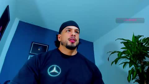 Snapshot of silvabranko chatting on 11.15.25 silvabranko online show from 11.15.25