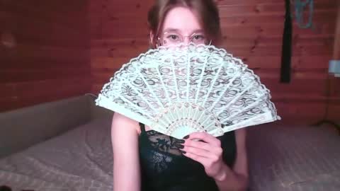 Snapshot of silvadevil chatting on 05.02.26 Kate online show from 05.02.26