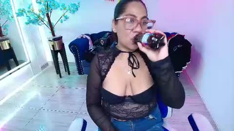 Snapshot of silvana_lane chatting on 07.17.26 Silvana online show from 07.17.26