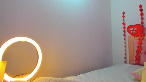 Snapshot of silvana_wenz chatting on 02.15.25 Silvana online show from 02.15.25