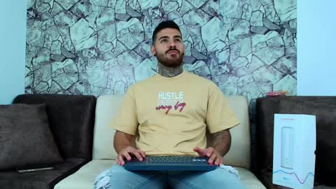 silavno online show from 12.14.24