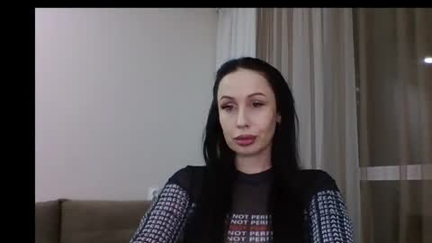 silver_still online show from 04.10.26