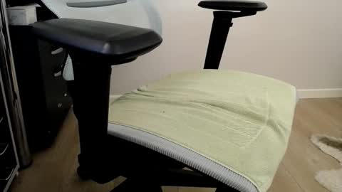 Snapshot of silverco68 chatting on 10.22.25 notyourdaddy online show from 10.22.25