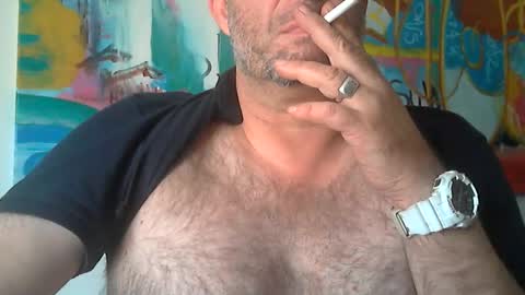 Snapshot of silversurfer1010 chatting on 12.22.24 Silver online show from 12.22.24