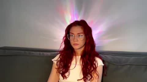 Snapshot of silvia998 chatting on 05.24.26 silvia998 online show from 05.24.26