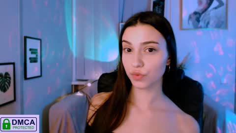 Silvia nude in pvt  online show from 12.22.24