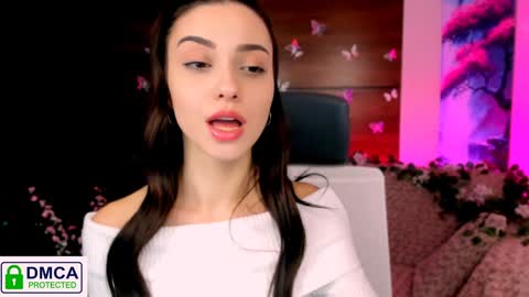 Silvia nude in pvt  online show from 01.24.25