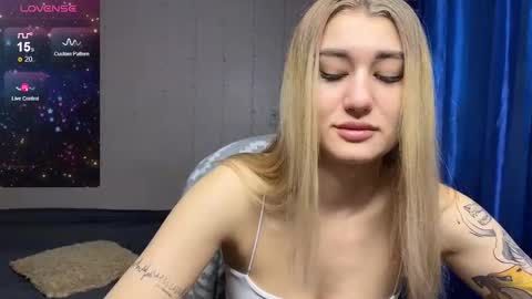 Silvia online show from 02.07.25