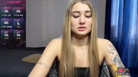 Silvia online show from 02.12.25