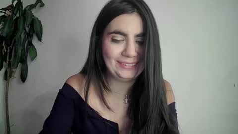 Silvie online show from 01.28.25