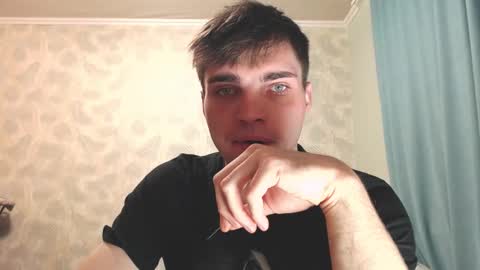 Snapshot of simbo_cool chatting on 10.22.25 Simba online show from 10.22.25