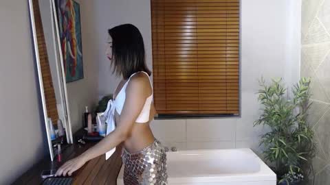 Snapshot of simon_durand chatting on 02.22.26 simon_durand online show from 02.22.26