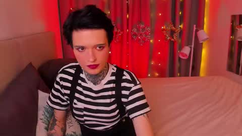 Simona online show from 12.12.24