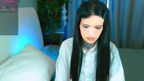 Simona online show from 02.20.25