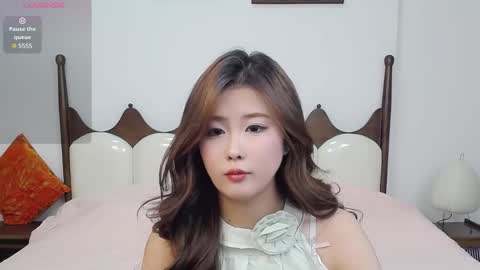 simonastephanie online show from 10.23.25