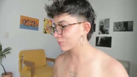 Sim. online show from 01.20.25