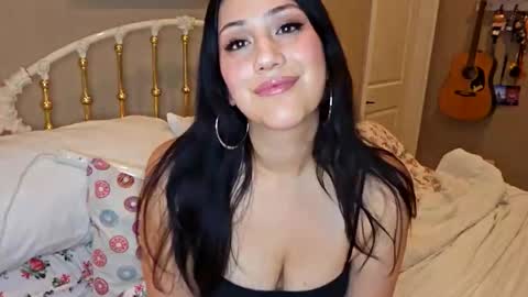 simonesighren online show from 04.11.26