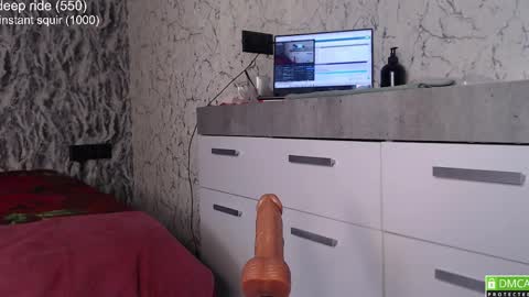 Snapshot of simplegirl1996 chatting on 03.03.25 regina online show from 03.03.25