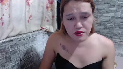 Snapshot of simplehotela chatting on 01.21.25 Ela online show from 01.21.25