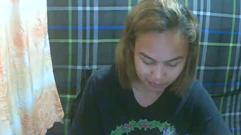 Snapshot of simply__me chatting on 02.10.26 simply__me online show from 02.10.26