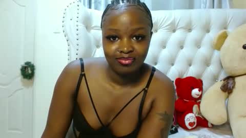 simply_eve1 online show from 03.27.26