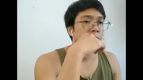 Snapshot of simplysanti_ph chatting on 05.19.26 Santino online show from 05.19.26