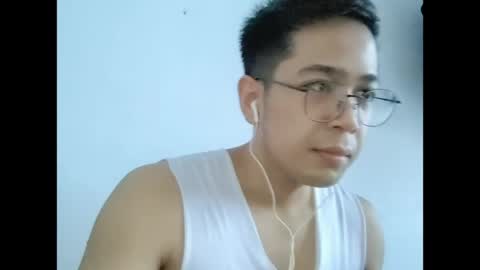 Snapshot of simplysanti_ph chatting on 05.27.26 Santino online show from 05.27.26