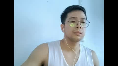 Snapshot of simplysanti_ph chatting on 05.31.26 Santino online show from 05.31.26