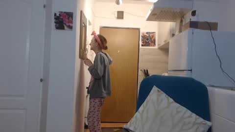 simyhvn online show from 02.26.25