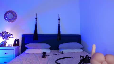 Ms. Sindel online show from 02.09.25