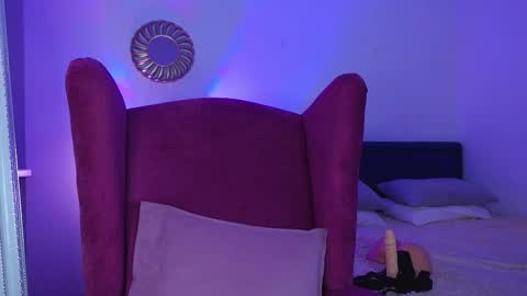 Ms. Sindel online show from 02.26.25