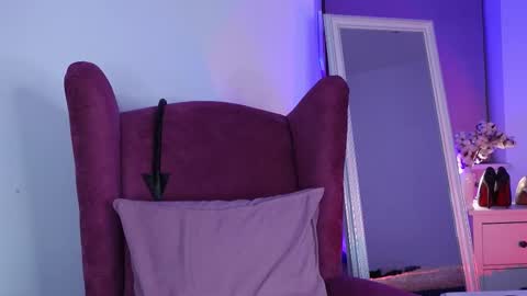 Ms. Sindel online show from 03.05.25