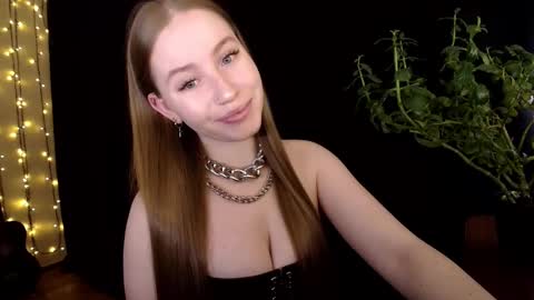 Sindi online show from 10.13.25