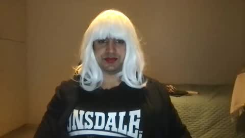 Snapshot of sineadyodonell chatting on 01.11.26 420Stroker online show from 01.11.26