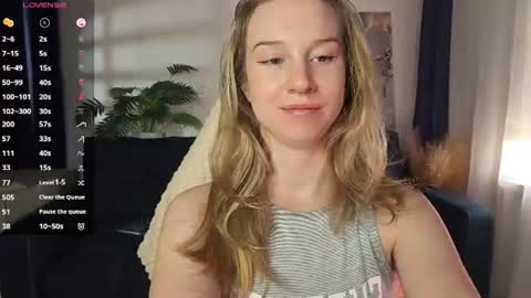 Aurora online show from 07.12.26