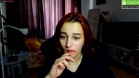Snapshot of sinty_noria chatting on 05.25.26 Sinty Noria online show from 05.25.26