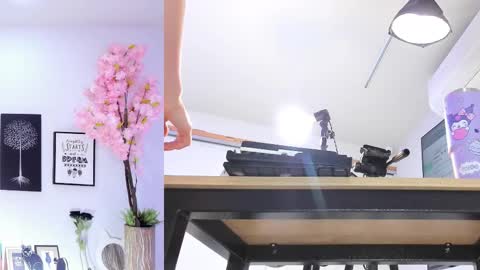 Siouxsie online show from 10.18.25