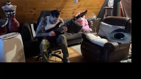 Dustbunnyfoofoo online show from 09.22.25