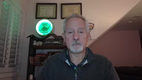 Snapshot of sir_lust_alot chatting on 12.12.24 Don Roberto online show from 12.12.24